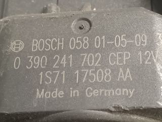 bontott FORD MONDEO III Első Ablaktörlő Szerkezet Motorral