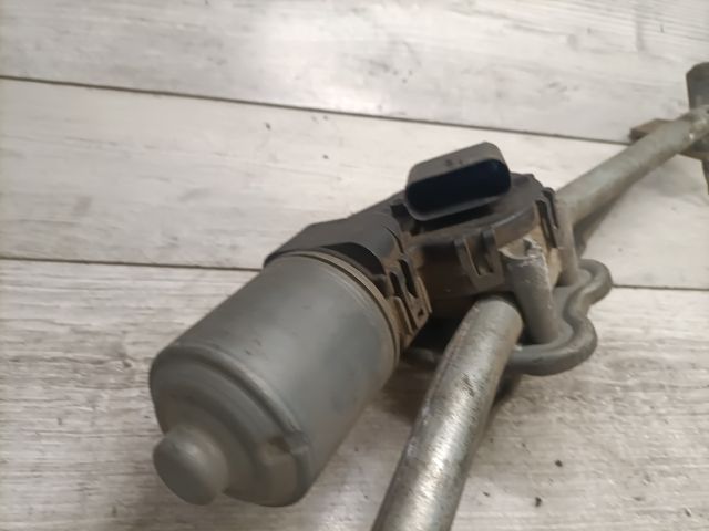 bontott FORD MONDEO III Első Ablaktörlő Szerkezet Motorral