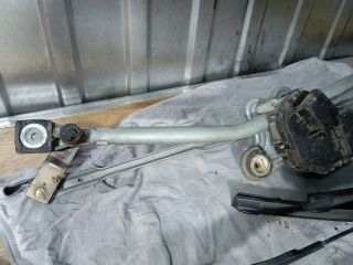 bontott FORD MONDEO III Első Ablaktörlő Szerkezet Motorral