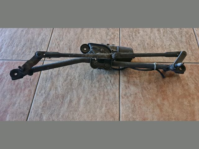 bontott FORD MONDEO III Első Ablaktörlő Szerkezet Motorral