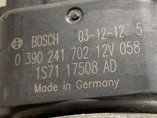 bontott FORD MONDEO III Első Ablaktörlő Szerkezet Motorral