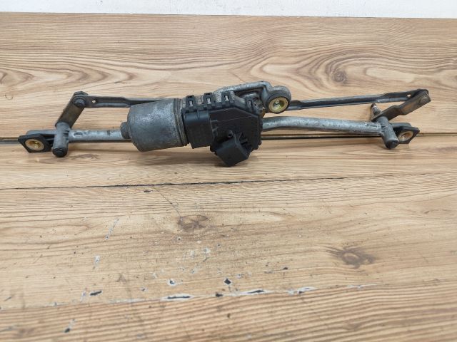 bontott FORD MONDEO III Első Ablaktörlő Szerkezet Motorral