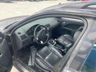 bontott FORD MONDEO III Első Ablaktörlő Szerkezet