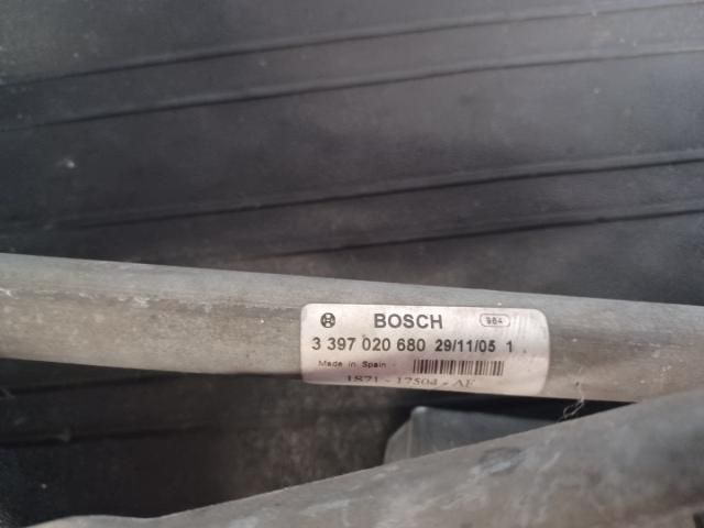 bontott FORD MONDEO III Első Ablaktörlő Szerkezet