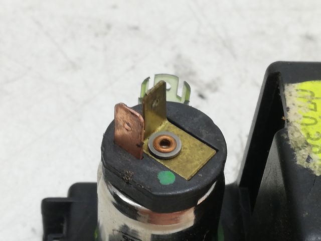 bontott FORD MONDEO III Első Hamutartó