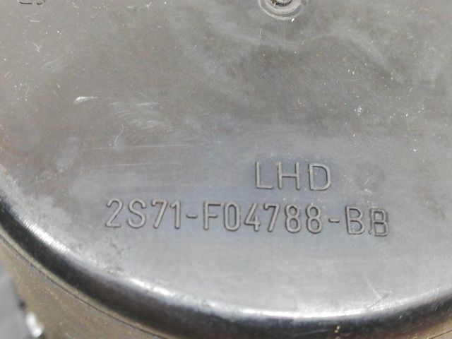 bontott FORD MONDEO III Első Hamutartó