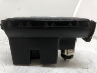 bontott FORD MONDEO III Első Hamutartó