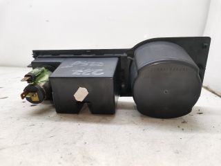 bontott FORD MONDEO III Első Hamutartó