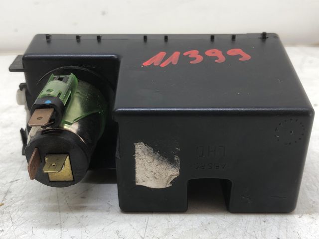 bontott FORD MONDEO III Első Hamutartó