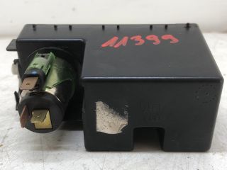 bontott FORD MONDEO III Első Hamutartó