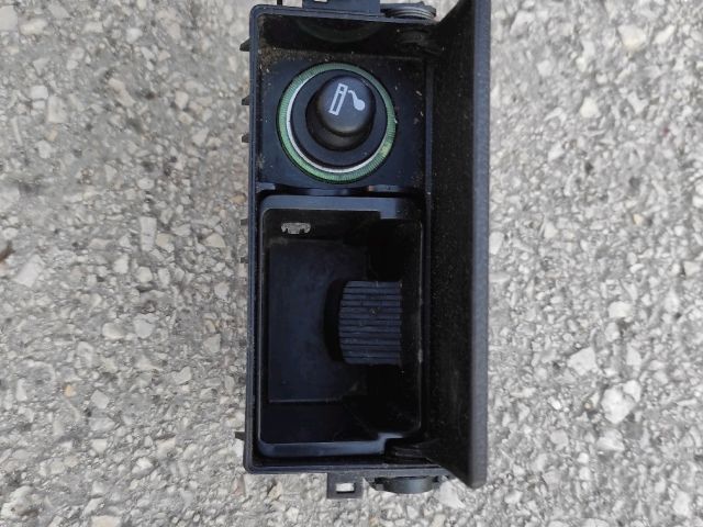 bontott FORD MONDEO III Első Hamutartó