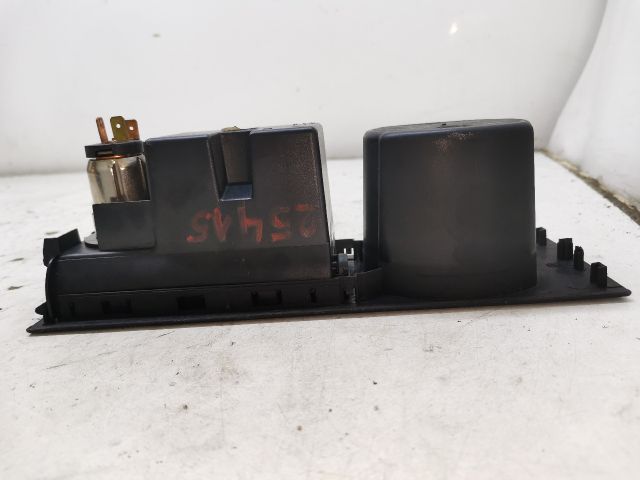 bontott FORD MONDEO III Első Hamutartó