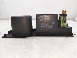 bontott FORD MONDEO III Első Hamutartó