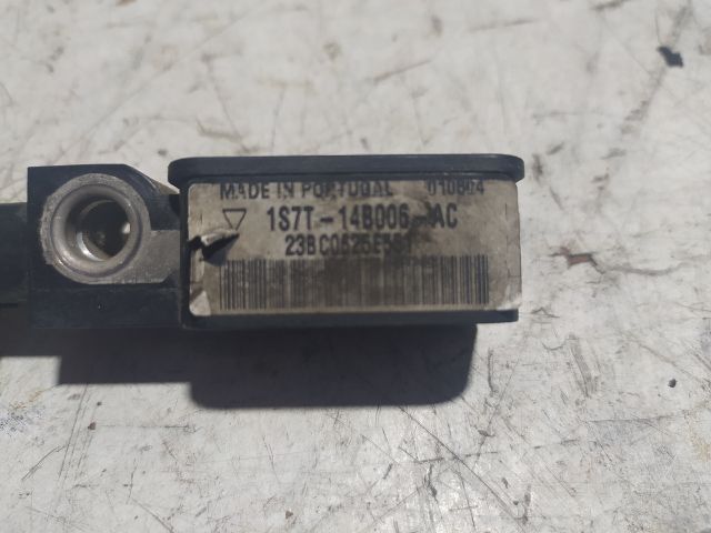 bontott FORD MONDEO III Első Középső Ütközés Érzékelő (Homlokfalon)