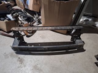 bontott FORD MONDEO III Első Lökhárító Merevítő (Fém)