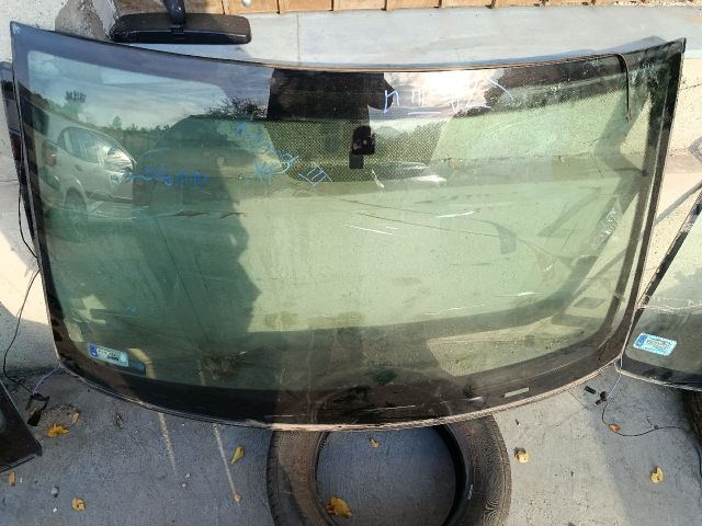 bontott FORD MONDEO III Első Szélvédő