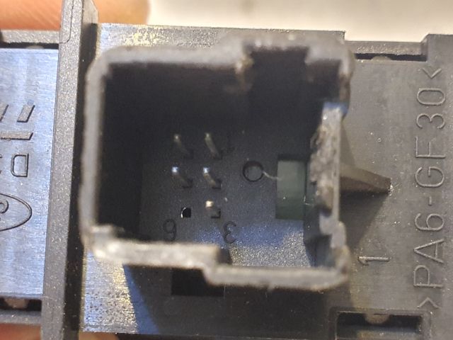 bontott FORD MONDEO III ESP Kapcsoló