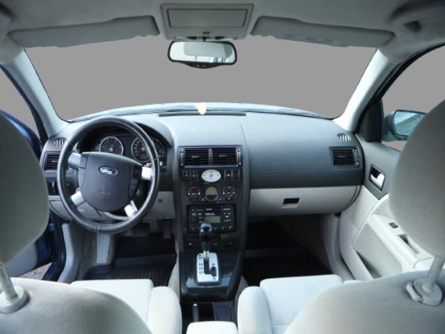 bontott FORD MONDEO III Felső Hűtőburkolat