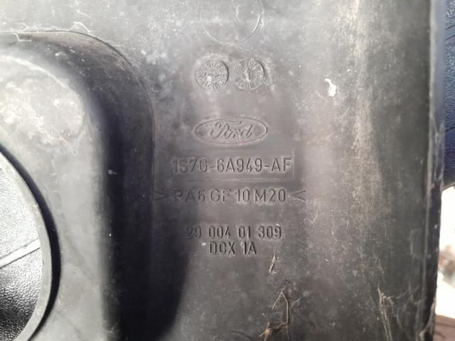 bontott FORD MONDEO III Felső Hűtőburkolat