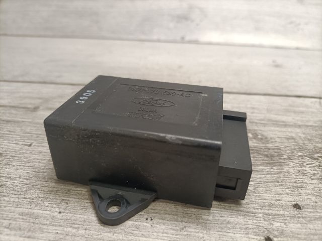 bontott FORD MONDEO III Fényszóró Elektronika