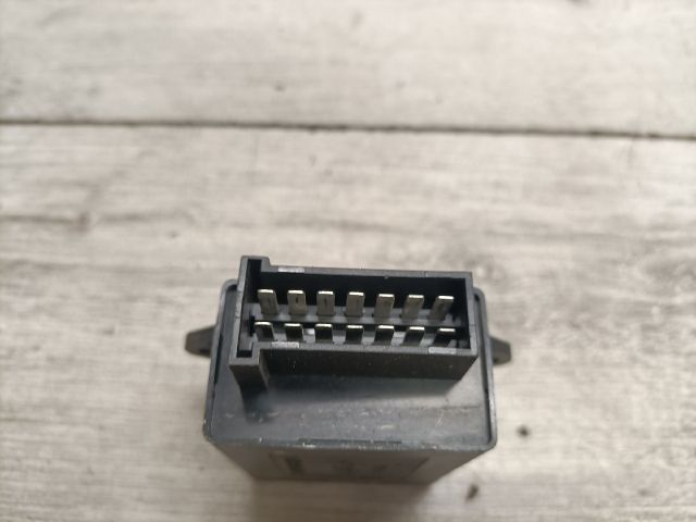 bontott FORD MONDEO III Fényszóró Elektronika