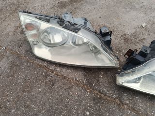 bontott FORD MONDEO III Fényszóró Pár
