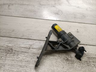 bontott FORD MONDEO III Fényszórómosó Szivattyú