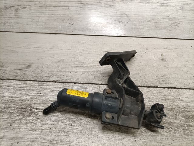 bontott FORD MONDEO III Fényszórómosó Szivattyú