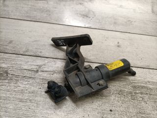 bontott FORD MONDEO III Fényszórómosó Szivattyú