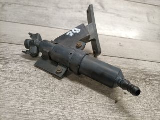 bontott FORD MONDEO III Fényszórómosó Szivattyú