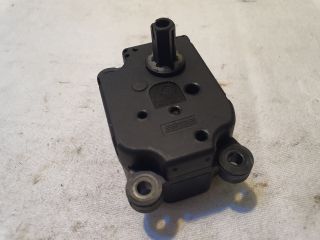 bontott FORD MONDEO III Fűtés Állító Motor