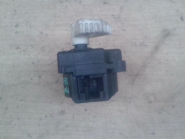 bontott FORD MONDEO III Fűtés Állító Motor