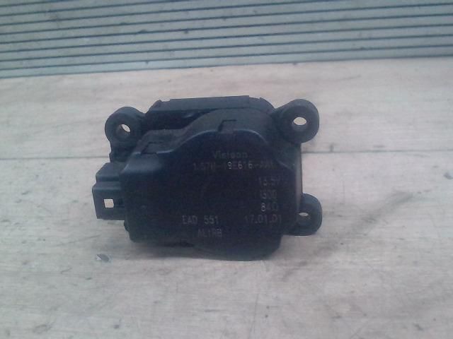 bontott FORD MONDEO III Fűtés Állító Motor