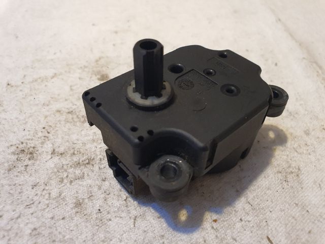 bontott FORD MONDEO III Fűtés Állító Motor