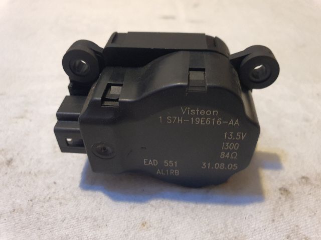 bontott FORD MONDEO III Fűtés Állító Motor