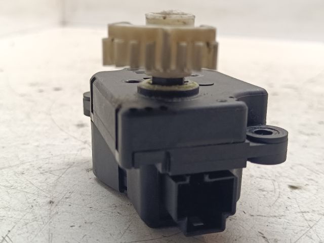 bontott FORD MONDEO III Fűtés Állító Motor