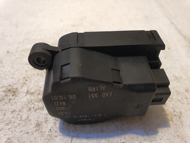 bontott FORD MONDEO III Fűtés Állító Motor