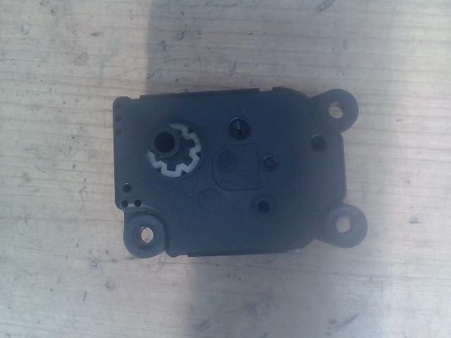 bontott FORD MONDEO III Fűtés Állító Motor