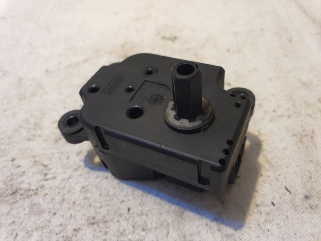 bontott FORD MONDEO III Fűtés Állító Motor