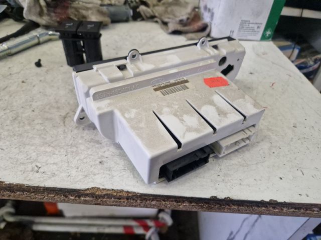 bontott FORD MONDEO III Fűtéskapcsoló (digit klímás)