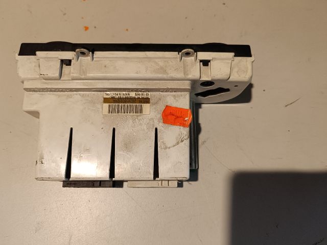 bontott FORD MONDEO III Fűtéskapcsoló (digit klímás)