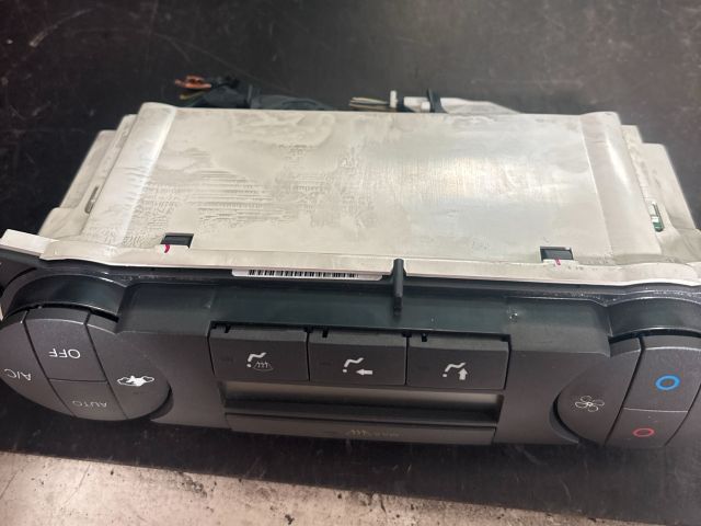 bontott FORD MONDEO III Fűtéskapcsoló (digit klímás)