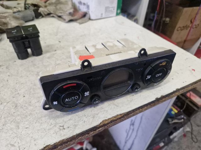 bontott FORD MONDEO III Fűtéskapcsoló (digit klímás)