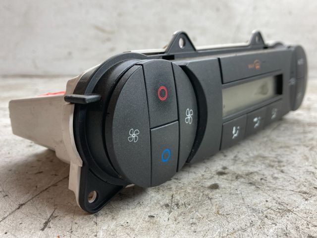 bontott FORD MONDEO III Fűtéskapcsoló (digit klímás)