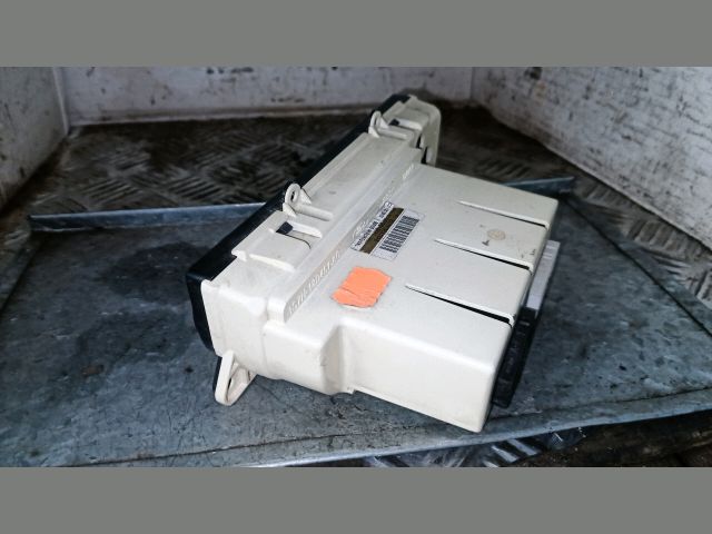 bontott FORD MONDEO III Fűtéskapcsoló (digit klímás)