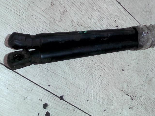 bontott FORD MONDEO III Gázrugós Kitámasztó Teleszkóp Pár Csomagtérajtó