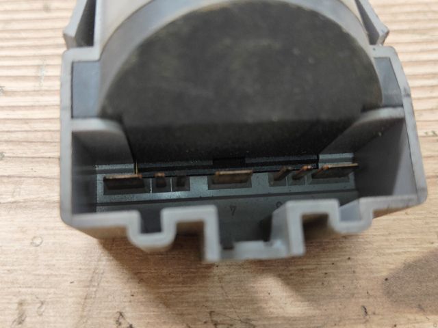 bontott FORD MONDEO III Gyújtáskapcsoló Elektronika