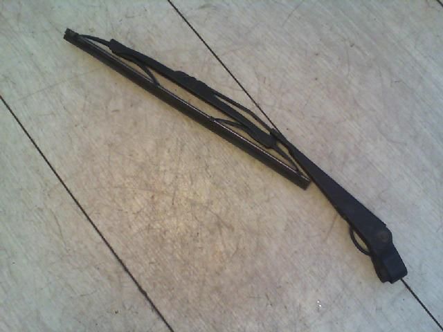 bontott FORD MONDEO III Hátsó Ablaktörlő Kar