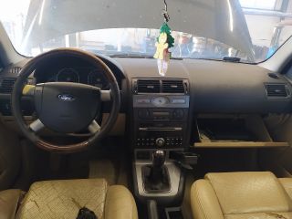 bontott FORD MONDEO III Hátsó Ablaktörlő Motor