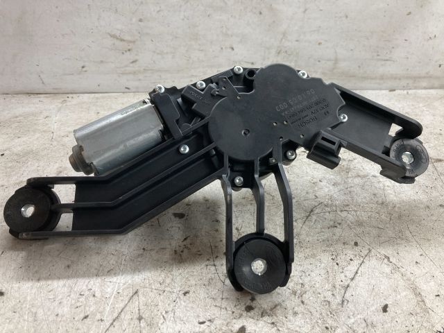 bontott FORD MONDEO III Hátsó Ablaktörlő Motor